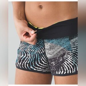 Lululemon Speed Short Seawheeze - Secret Society Teal Black - SPECIAL EDITION